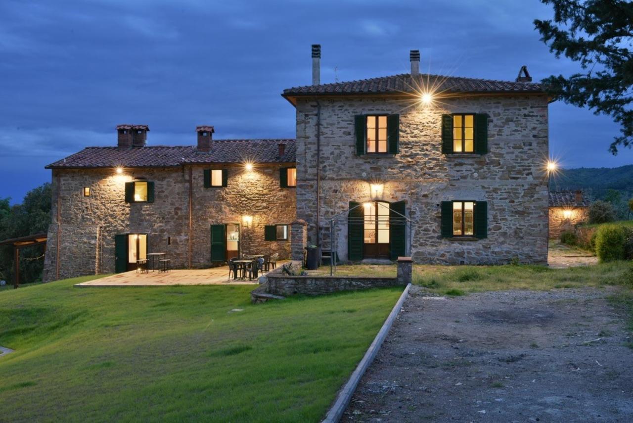 צ'יביטלה אין ואל די קיאנה Agriturismo I Poggilunghi מראה חיצוני תמונה