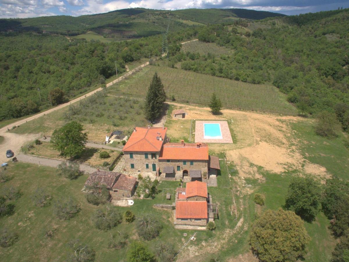 צ'יביטלה אין ואל די קיאנה Agriturismo I Poggilunghi מראה חיצוני תמונה