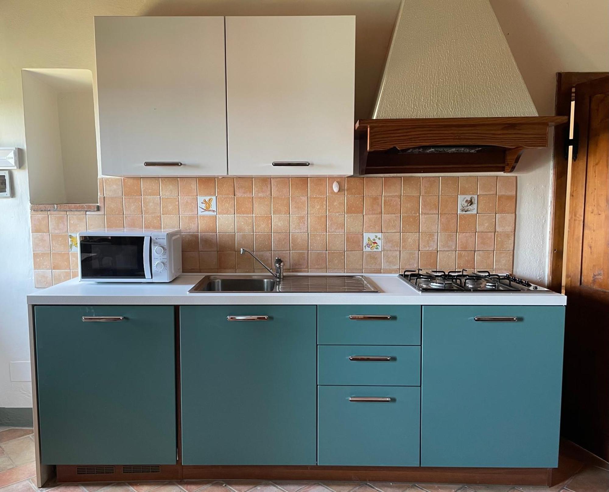צ'יביטלה אין ואל די קיאנה Agriturismo I Poggilunghi מראה חיצוני תמונה